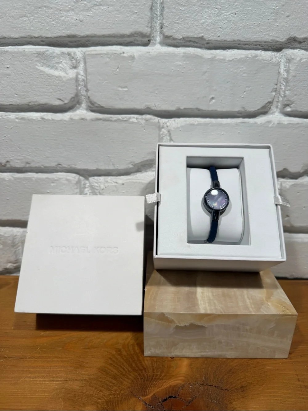 Michael Kors Access Slim Runway Blue Bangle Smart Bracelet Watch NIB